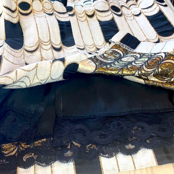 Trina Turk Sleeveless Black Metallic Dress SZ 2 - Picture 8 of 9